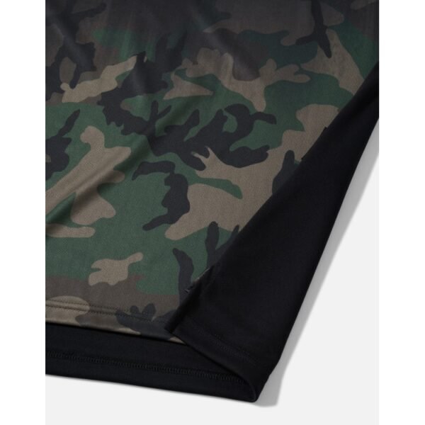 EssentialDipped camo